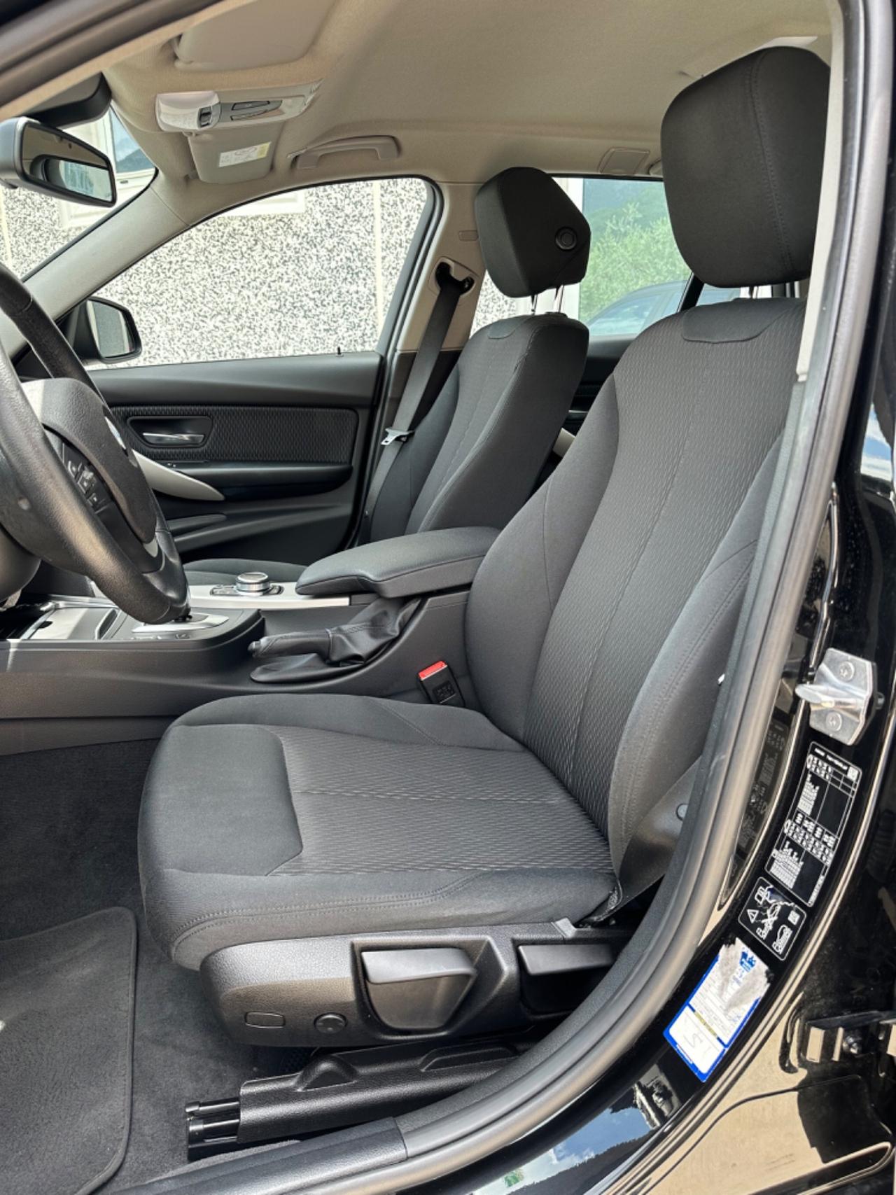 Bmw 320 320d xDrive Touring Business Advantage