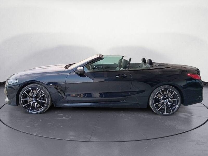 BMW Serie 8 840d Cabrio mhev 48V xdrive auto