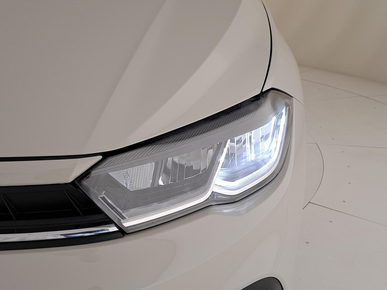 Volkswagen Polo 1.0 tsi life 95cv dsg