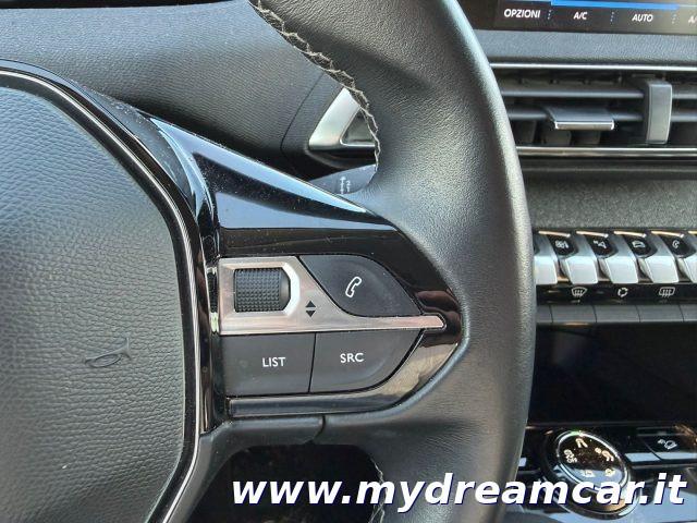 PEUGEOT 3008 PureTech Turbo 130 S&S Allure