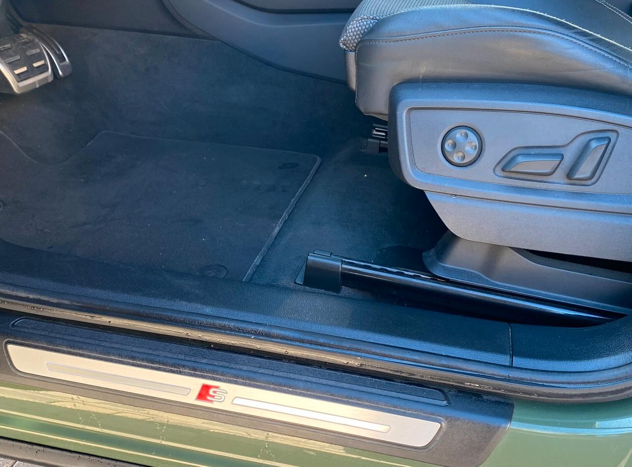 Audi Q5 S line 2.0 TDI 204CV s-tronic mhev quattro 40