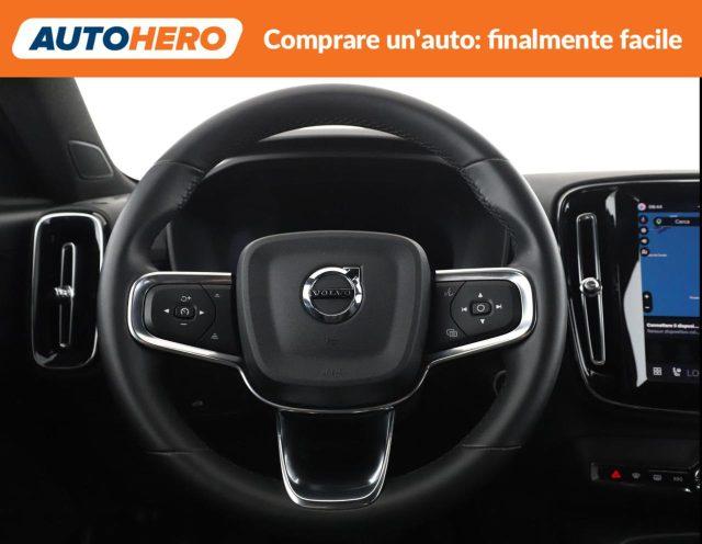 VOLVO XC40 B3 automatico Plus Black Edition