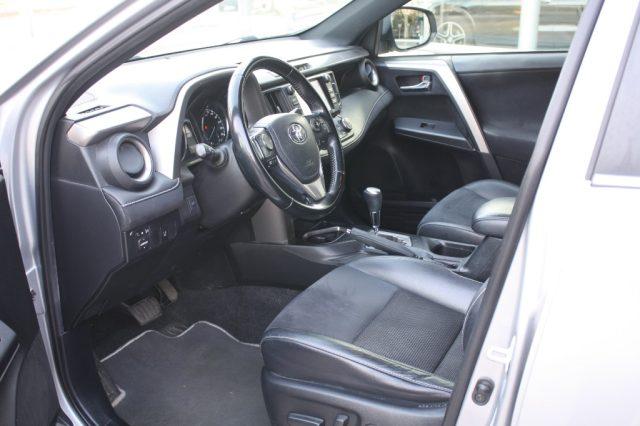 TOYOTA RAV 4 MY23 RAV4 2.5 Hybrid 2WD Lounge