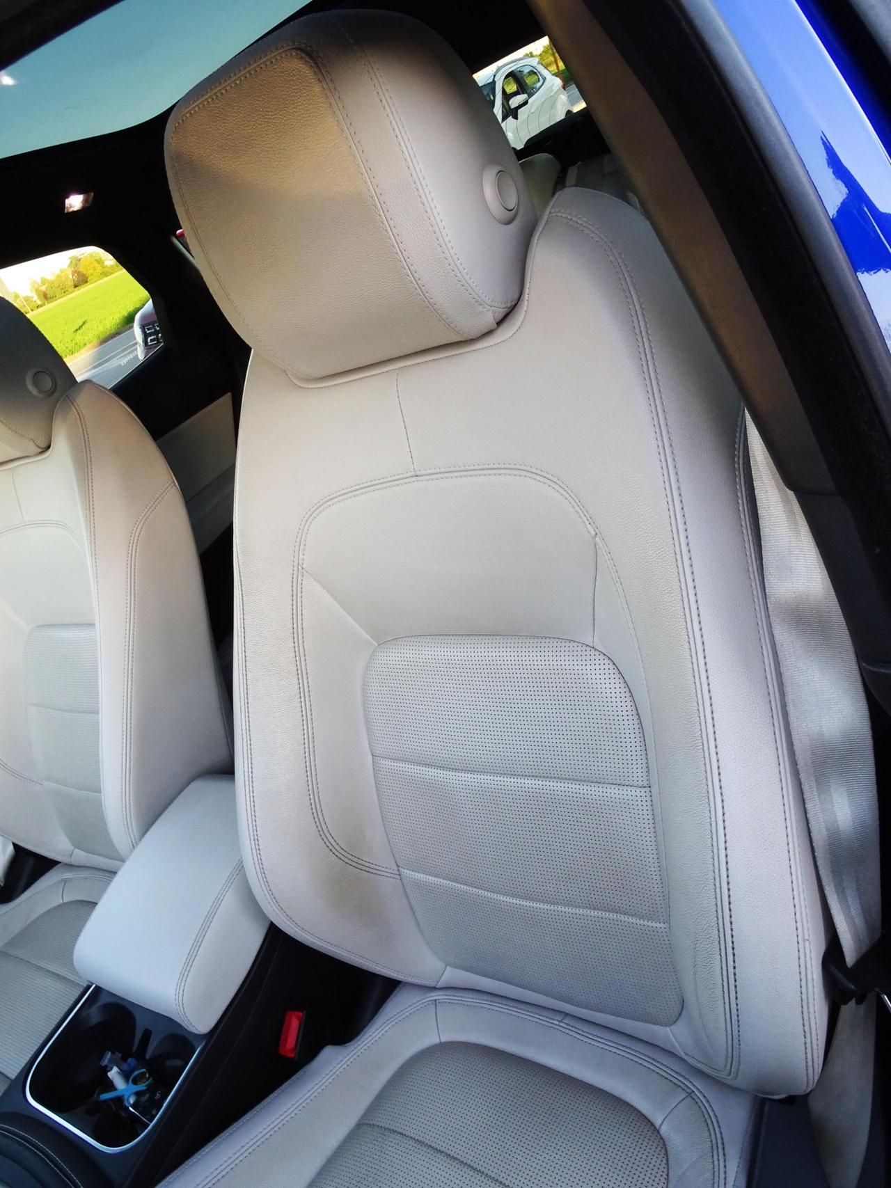 Jaguar E-Pace 2.0 AWD aut. R-Dynamic S