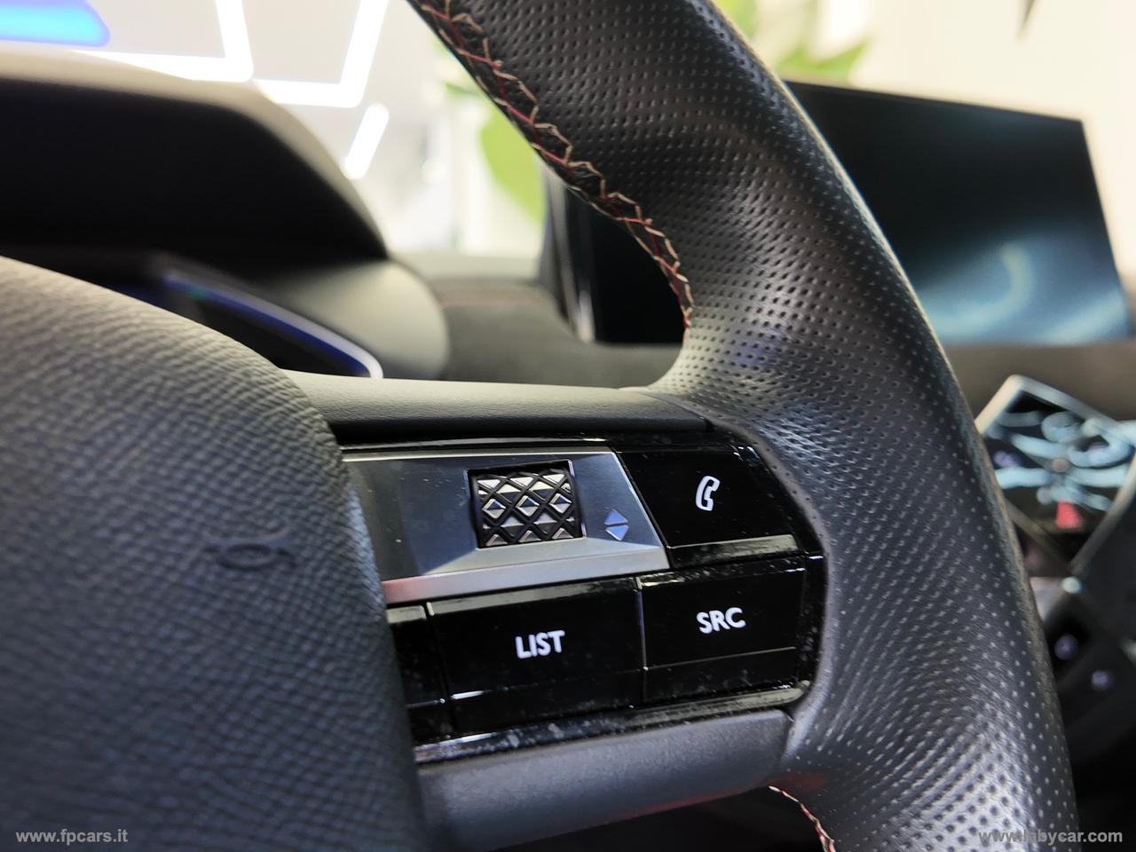 DS AUTOMOBILES DS 3 Crossback BlueHDi 110 PERFORMANCE LINE