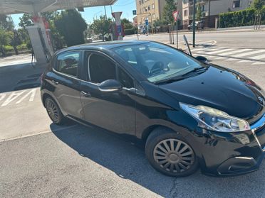 Peugeot 208 BlueHDi 100 5 porte Allure