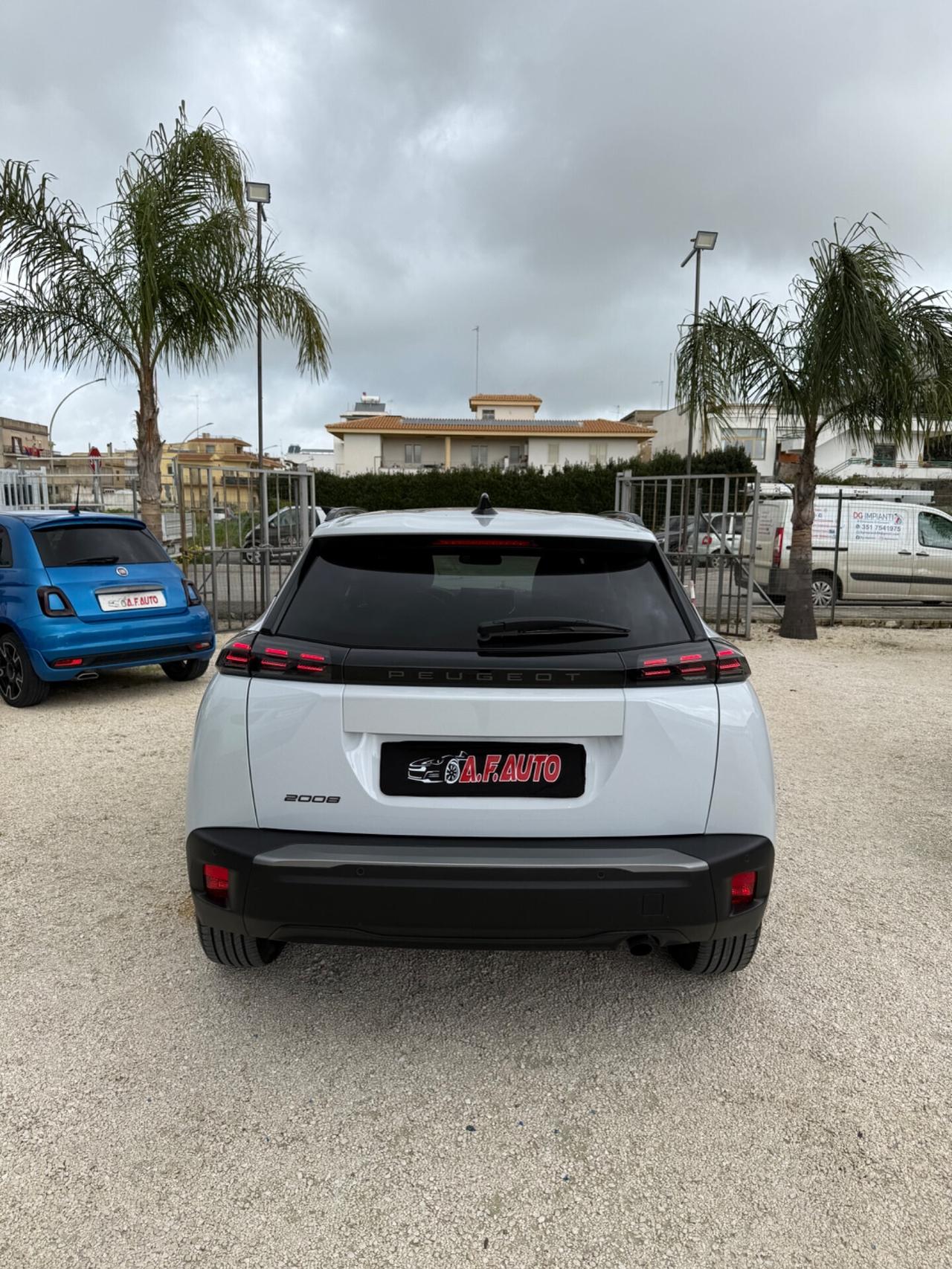 Peugeot 2008 PureTech 100 S&S Allure