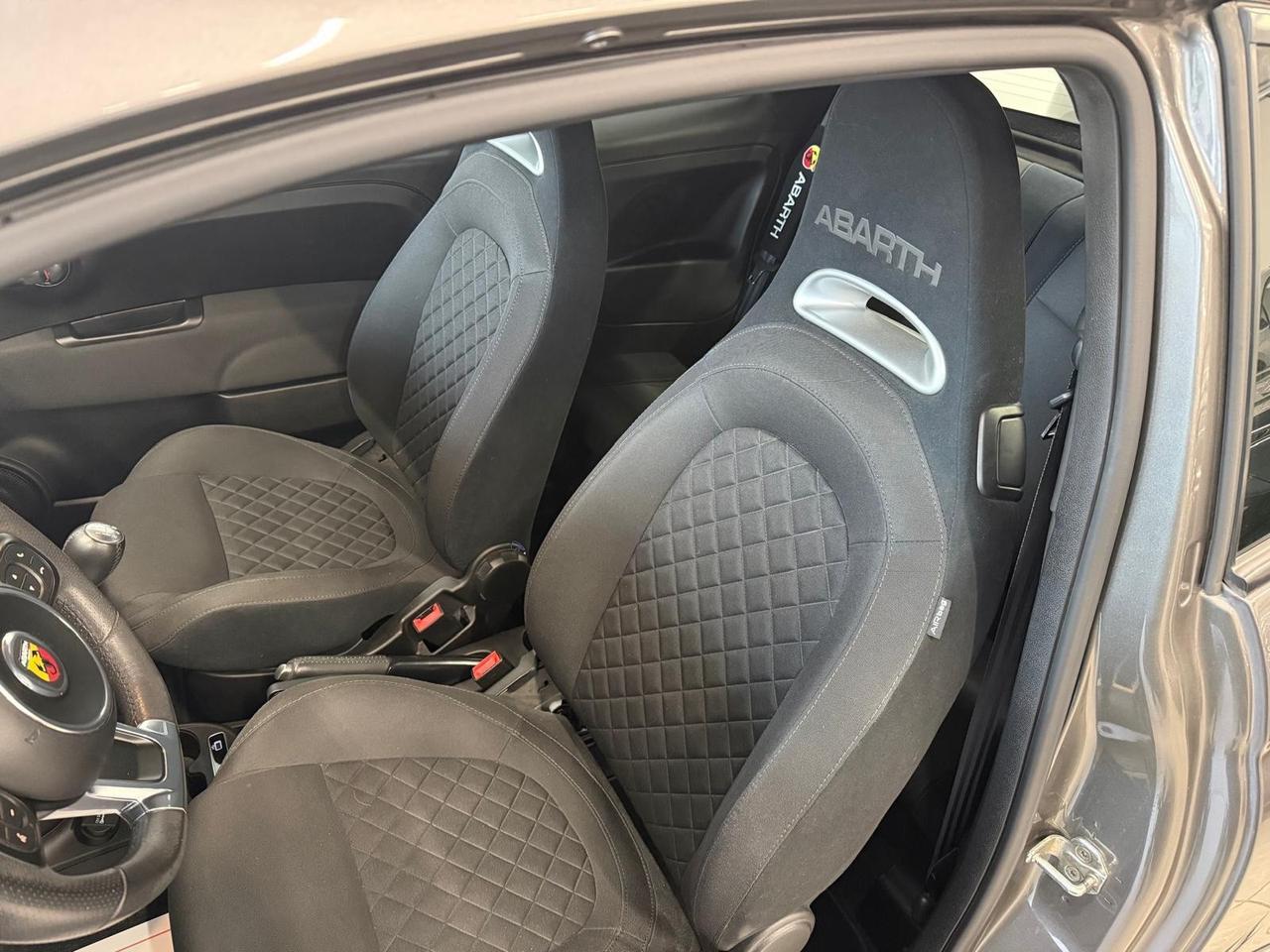 Abarth 595 1.4 Turbo T-Jet 160 CV Pista