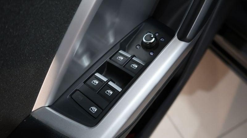 Audi Q3 Q3 35 2.0 tdi Business Advanced s-tronic