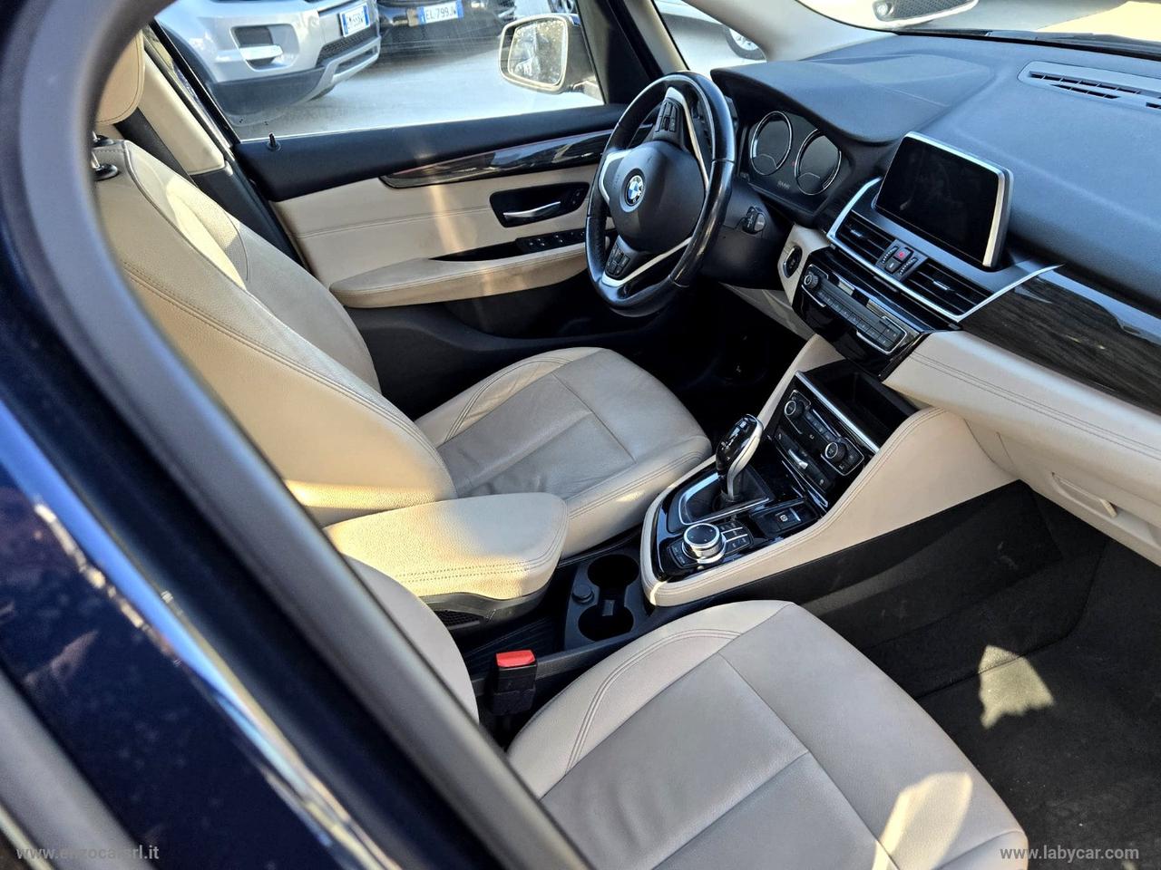 BMW 218d xDrive Active Tourer Luxury FULLL LED