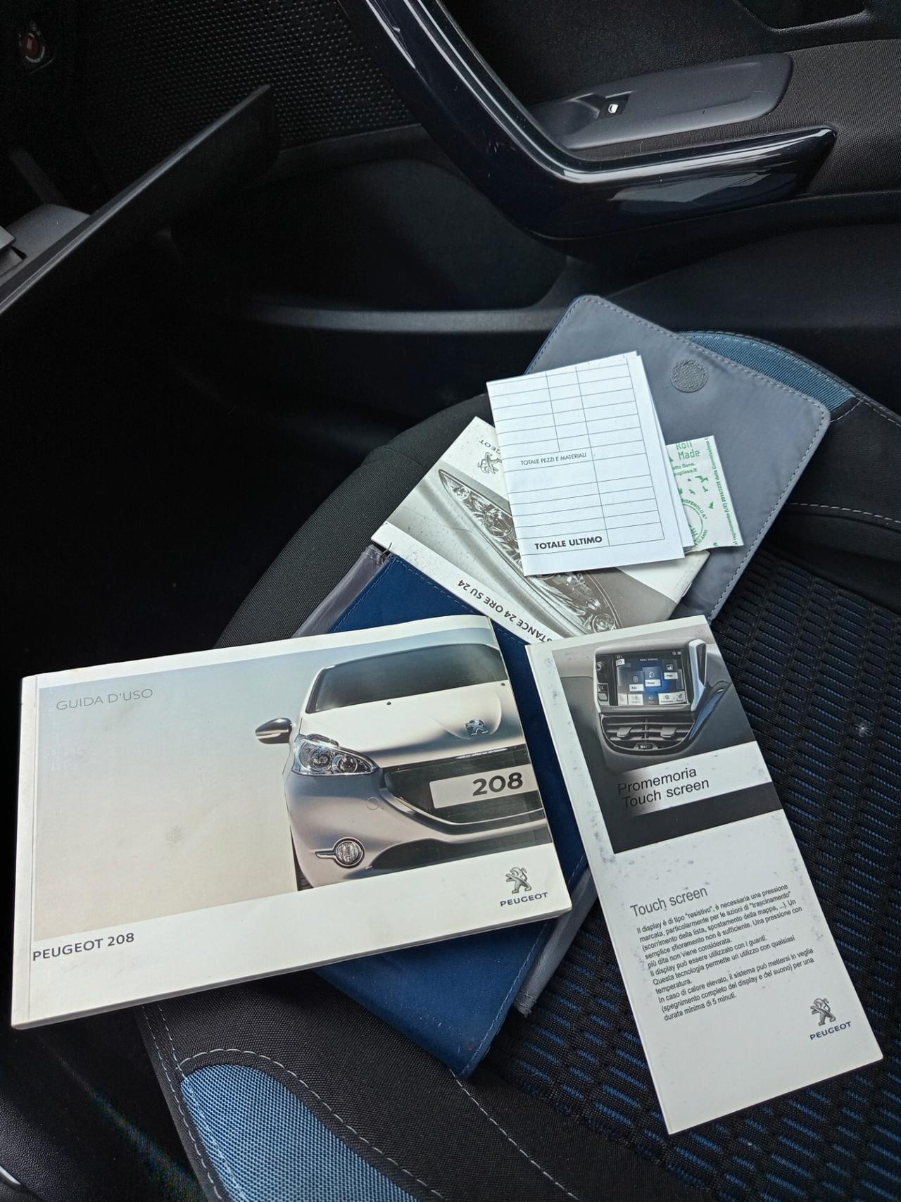 Peugeot 208 1.4 HDi 68 CV 5 porte Allure