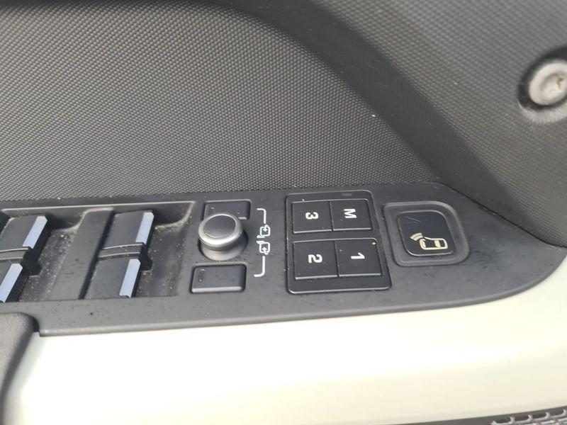 Land Rover Defender 110 3.0D I6 250 CV AWD Auto SE 7 POSTI