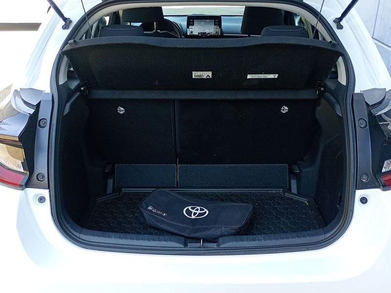 Toyota Yaris 1.0 VVT-i Active