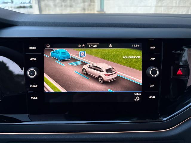 VOLKSWAGEN Taigo 1.0 TSI 110 CV DSG R-Line TETTO APR/PAN