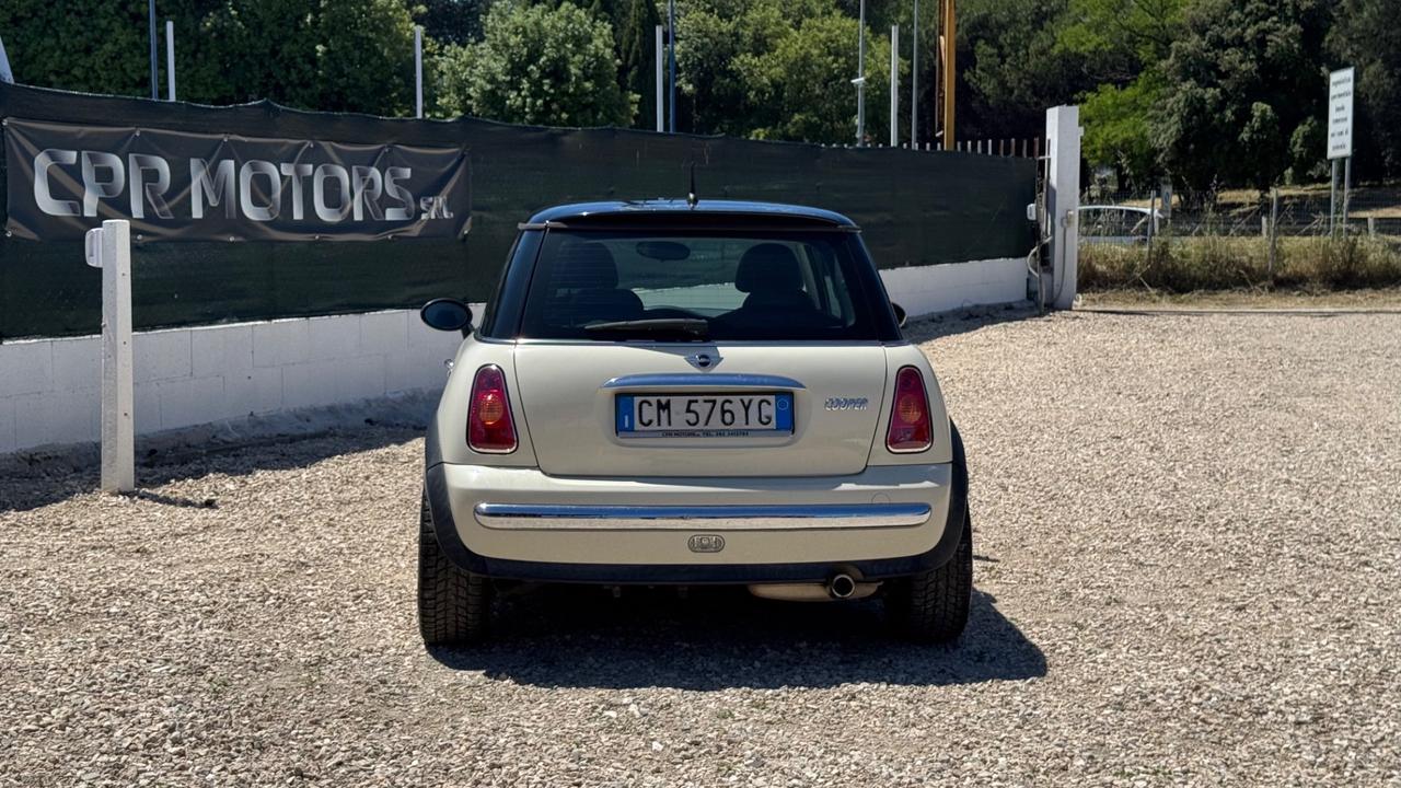Mini Mini 1.6 16V Cooper