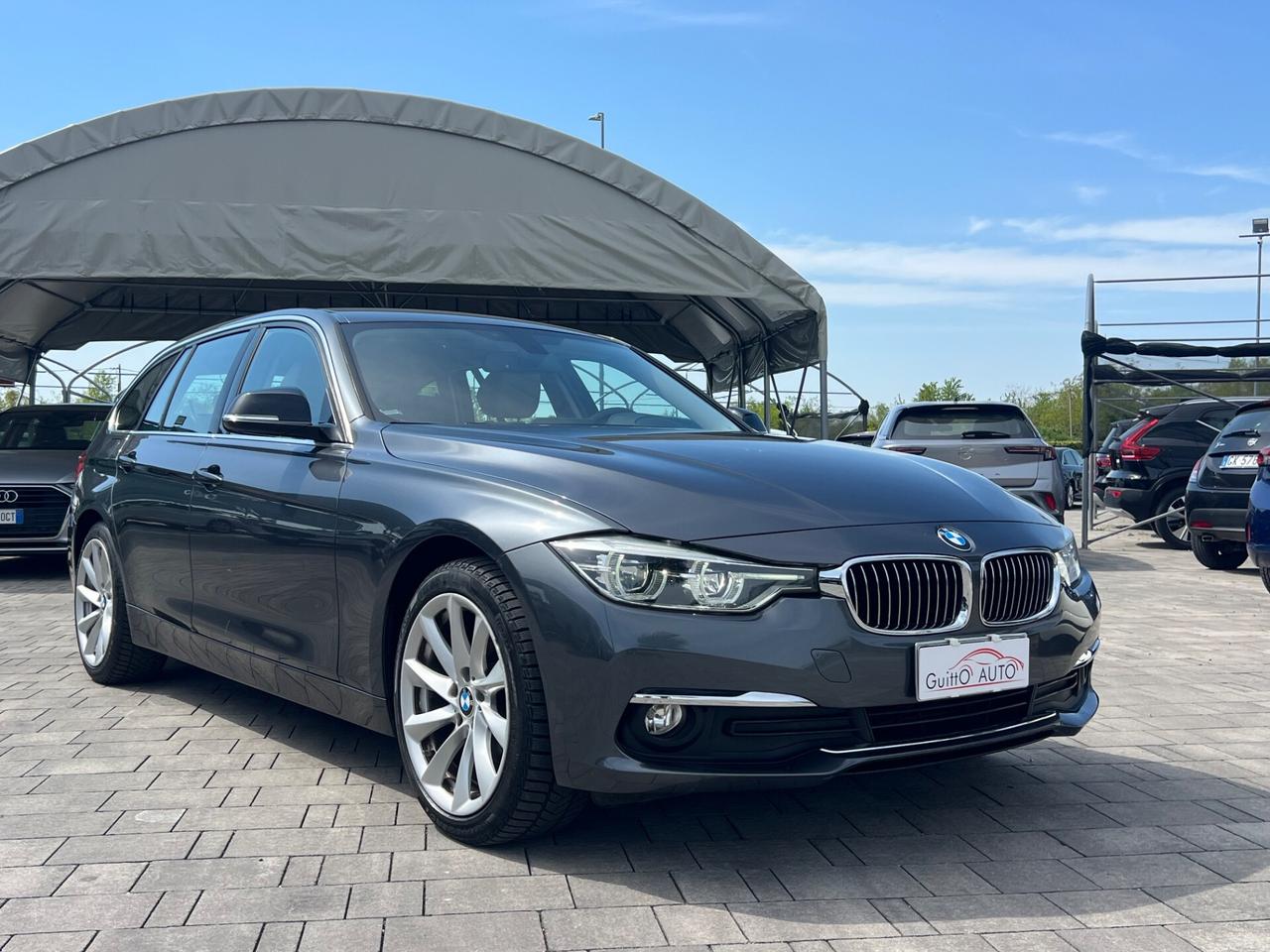 Bmw 320d Touring Luxury Tenuta molto Bene