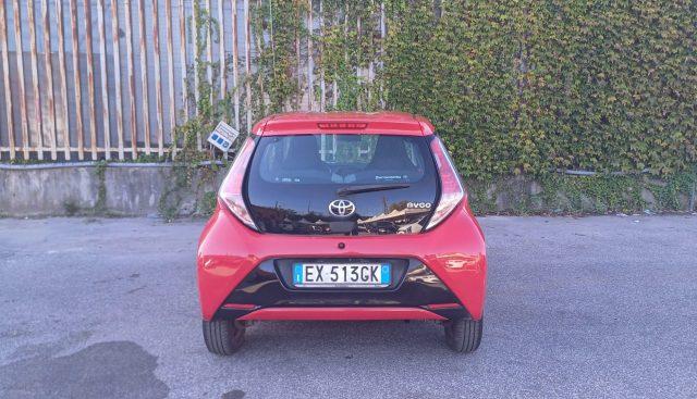 TOYOTA Aygo 1.0 VVT-i 69 CV 5 porte x-play