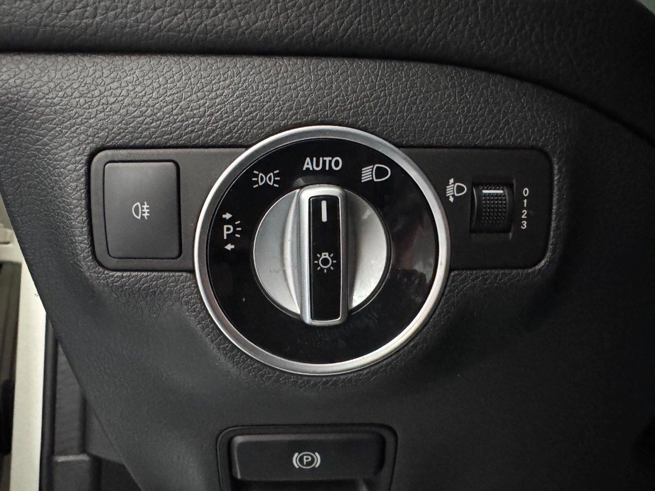 Mercedes GLA 180 d (cdi) Sport auto Navi Pelle