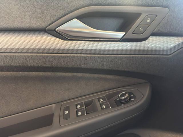 VOLKSWAGEN Golf 1.5 TSI 150 CV ACT Style