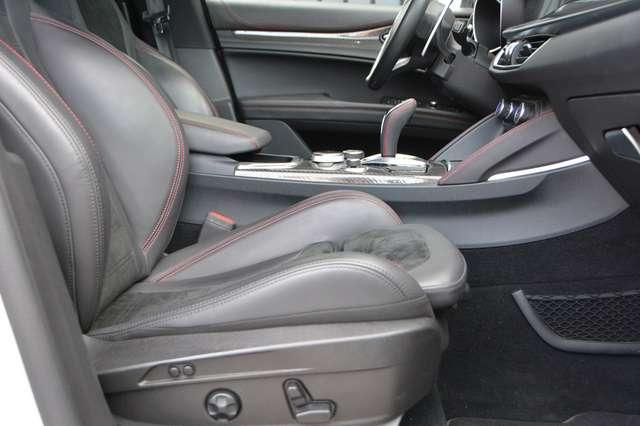 Alfa Romeo Stelvio 2.2 t Ti Q4 210cv auto * BIANCO LUNARE *