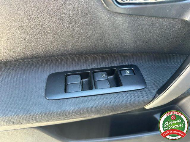 NISSAN Qashqai 2.0 dCi DPF 4WD Acenta 4X4