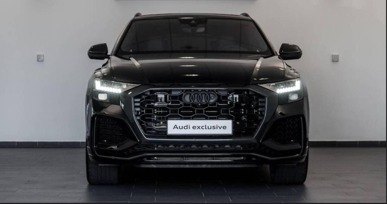 AUDI RSQ8 TFSI V8 quattro tiptronic NOLEGGIO LUNGO TERMINE