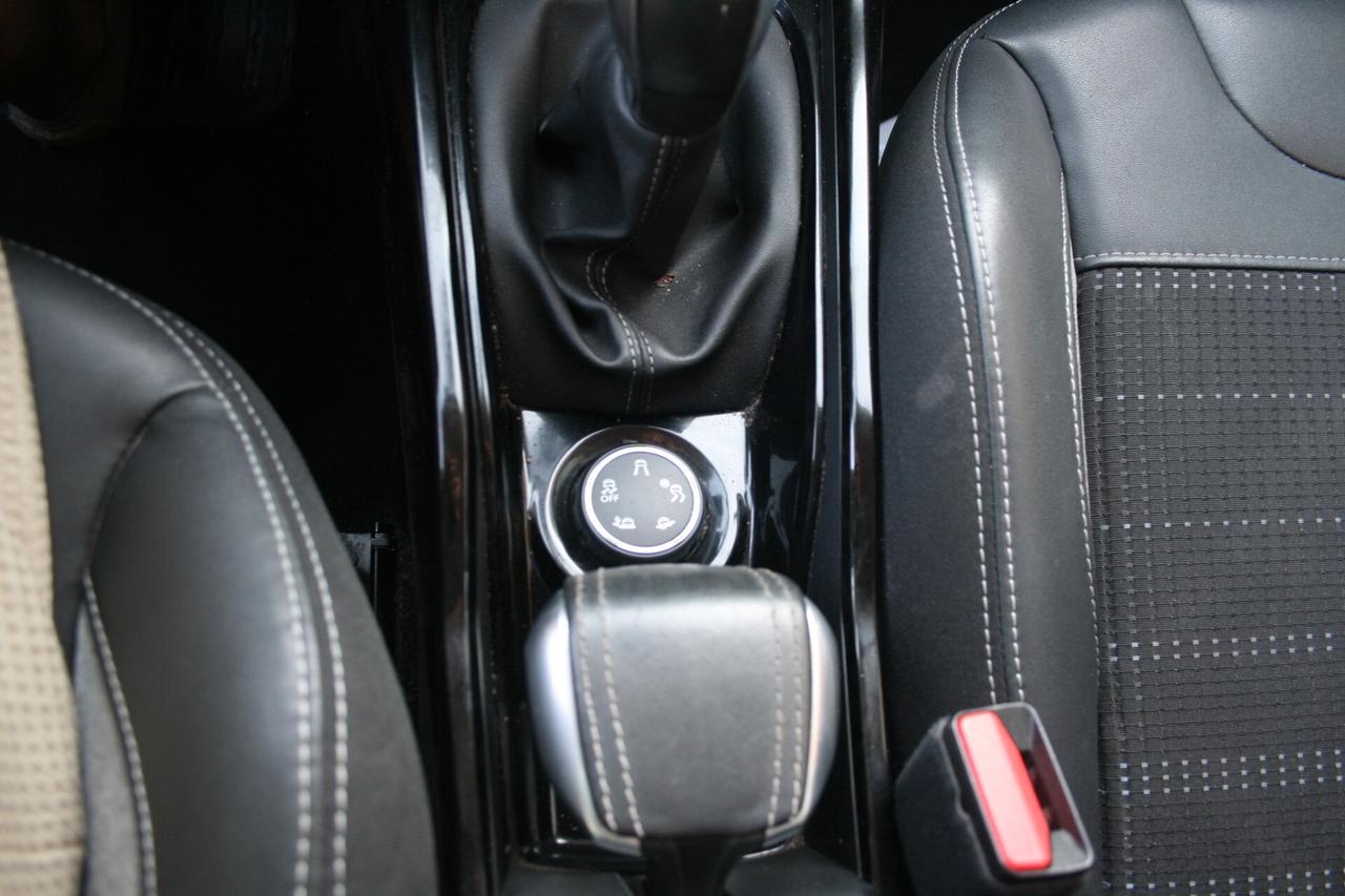 Peugeot 2008 BlueHDi 100 Allure