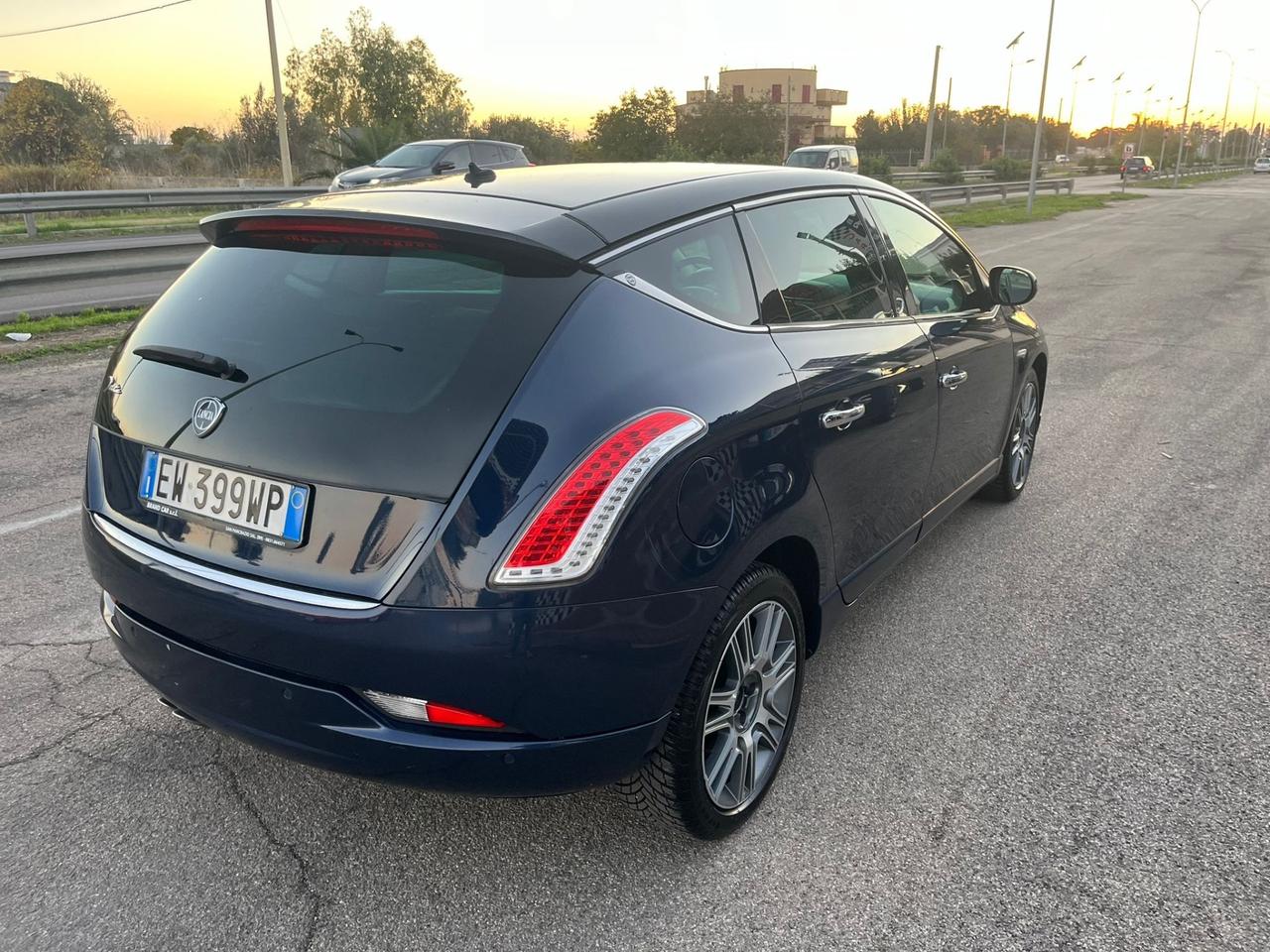 Lancia Delta 1.6 MJT Gold Unipro 2014