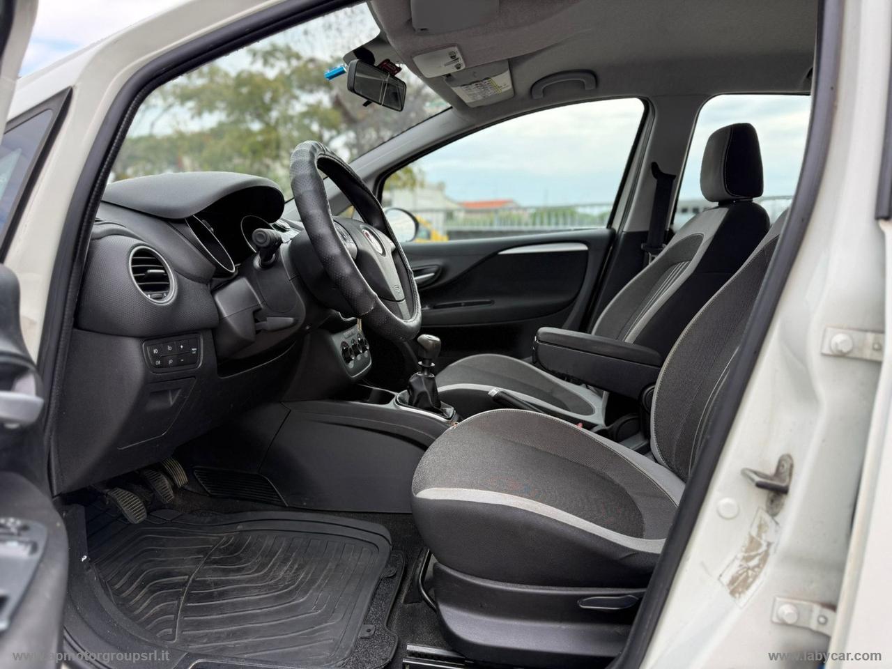 FIAT Punto 1.4 5p. EMOTION Natural Power