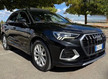 Audi Q3 35 2.0 Tdi 150CV STronic TETTO-Led