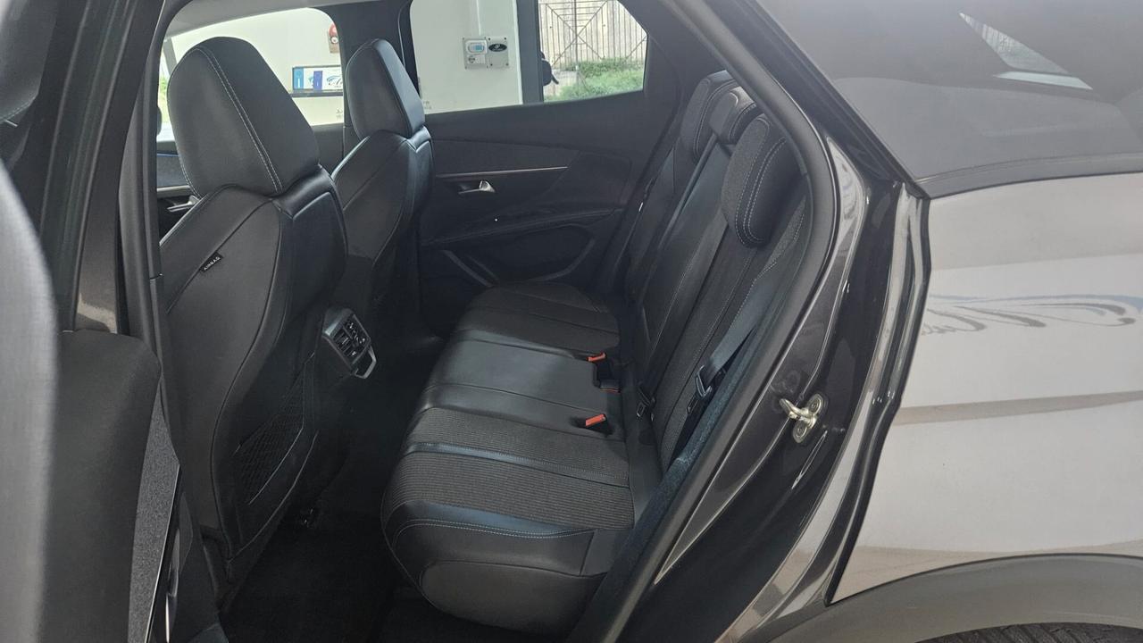 Peugeot 3008 BlueHDi 130 S&S EAT8 Allure Pack