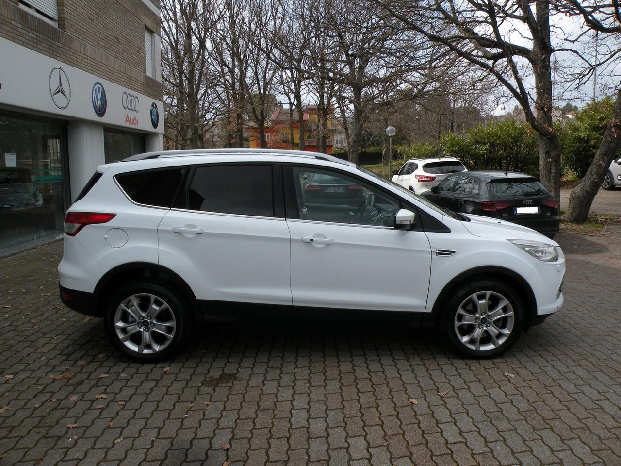 FORD KUGA 2.0 TDCI 140CV TITANIUM 4WD 2014