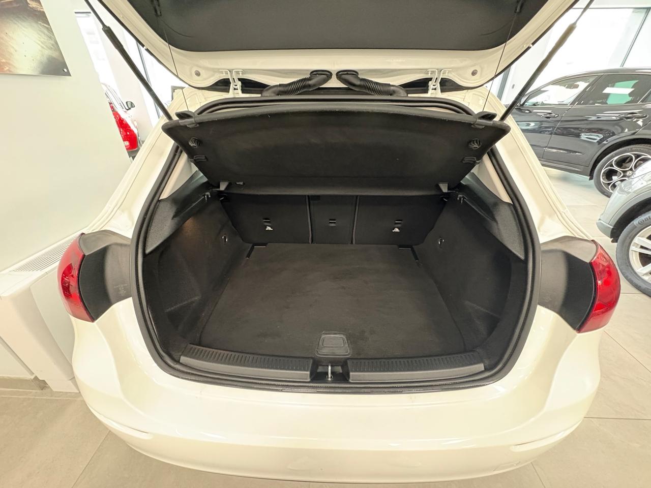 Mercedes A 180 1.4 benzina 136cv 2023 km 91000