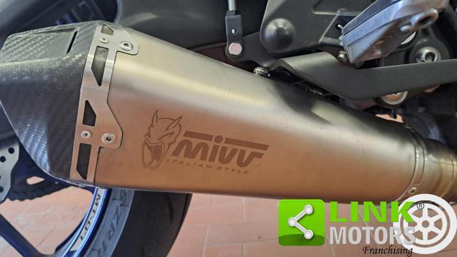 YAMAHA MT-07 .