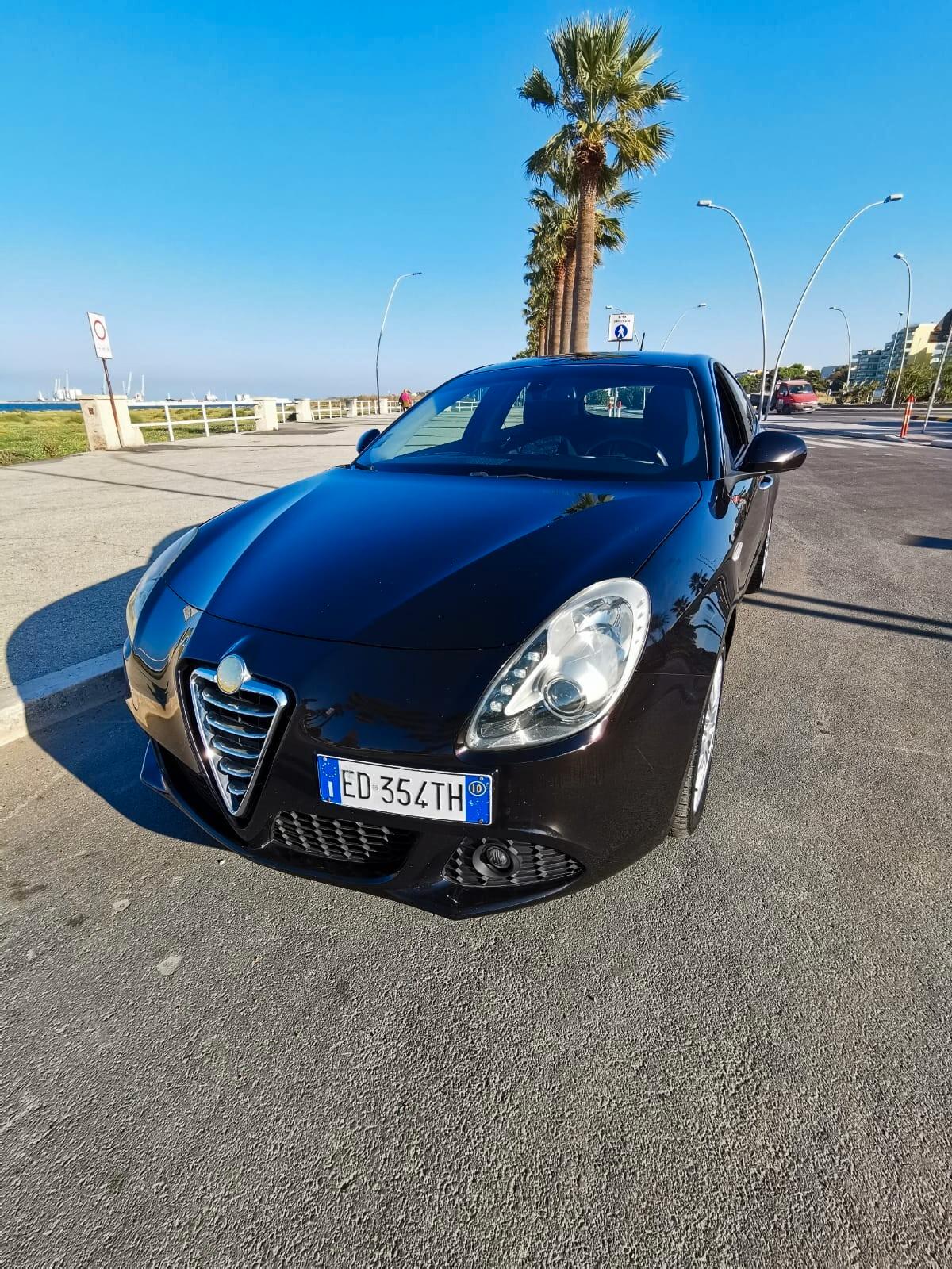 Alfa Romeo Giulietta 1.6 JTDm-2 105 CV Distinctive