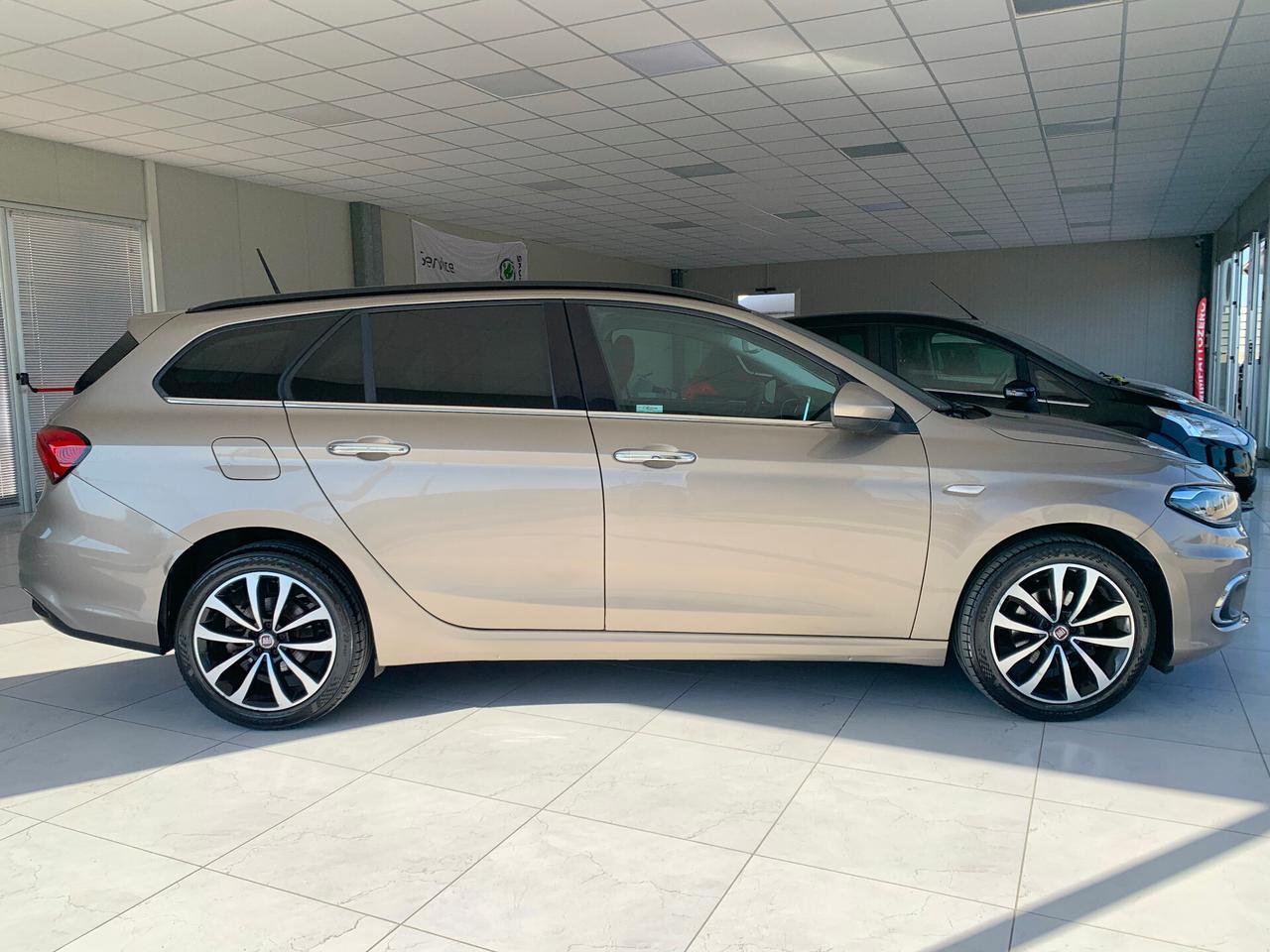 Fiat Tipo 1.6 Mjt S&S SW Lounge FULL OPTIONAL