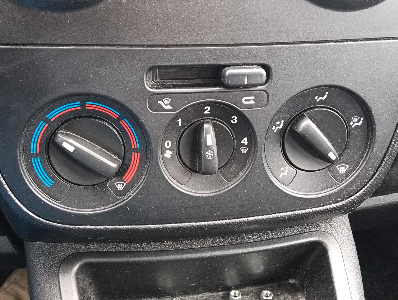 Peugeot Bipper Tepee Mix 1.3 HDi 80CV AUTOCARRO N1