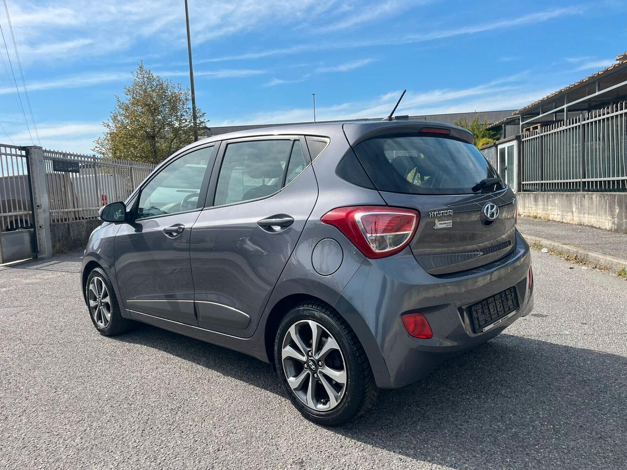 Hyundai I 10 1.0 SPECIAL X NEOPATENTATI