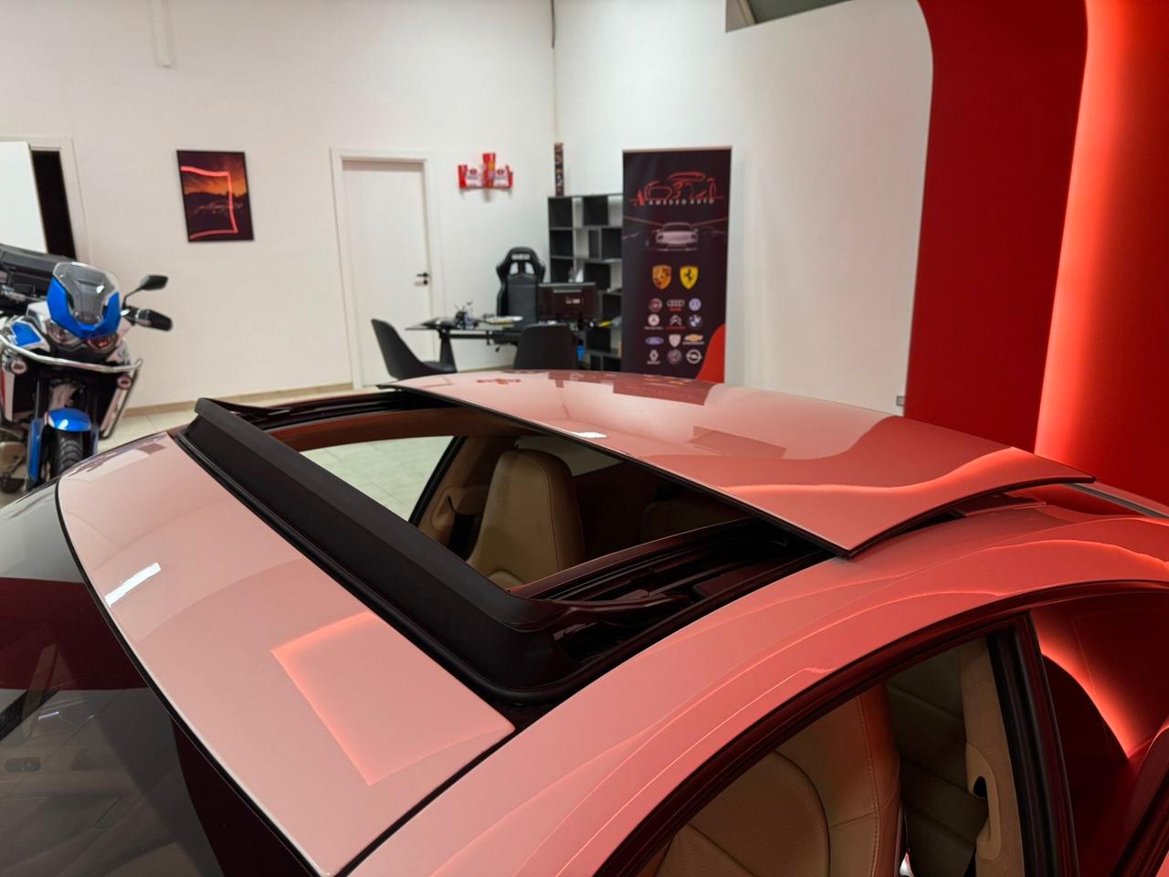 Porsche 911 3.4 Carrera Coupé