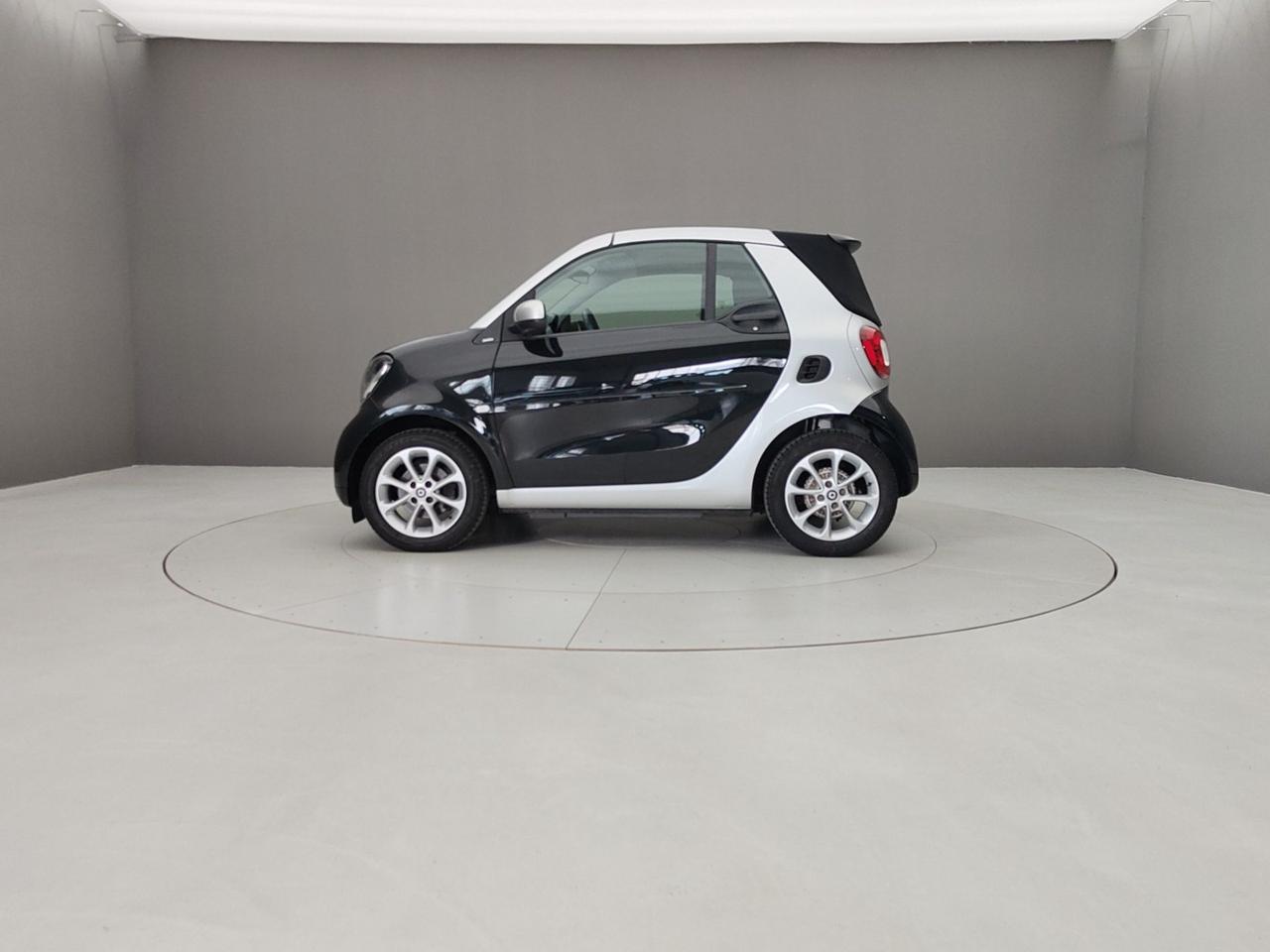 SMART Fortwo III 2015 Cabrio FORTWO CABRIO 1.0 70CV TWINMATIC PASSION