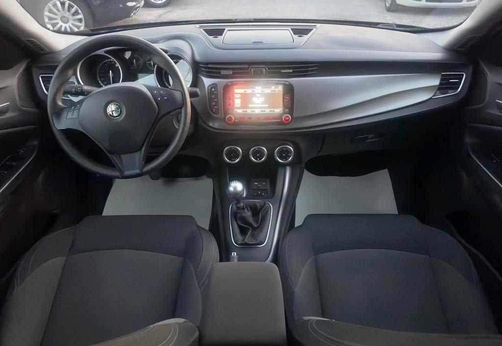 Alfa Romeo Giulietta 1.6 JTDm-2 105 CV Distinctive