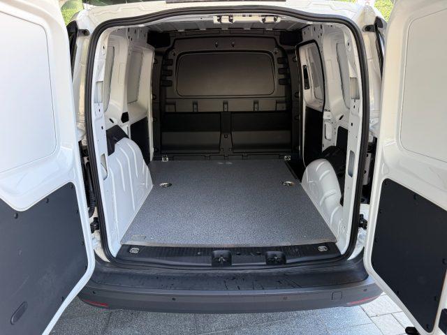VOLKSWAGEN Caddy 2.0 TDI Furgone Business VirtualCockpit Camera