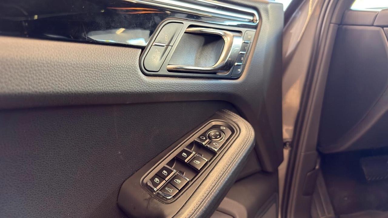 Porsche Macan S Diesel 3.0 V6 250 CV AUTOMATICO PDK - TETTO - NAVI - PELLE