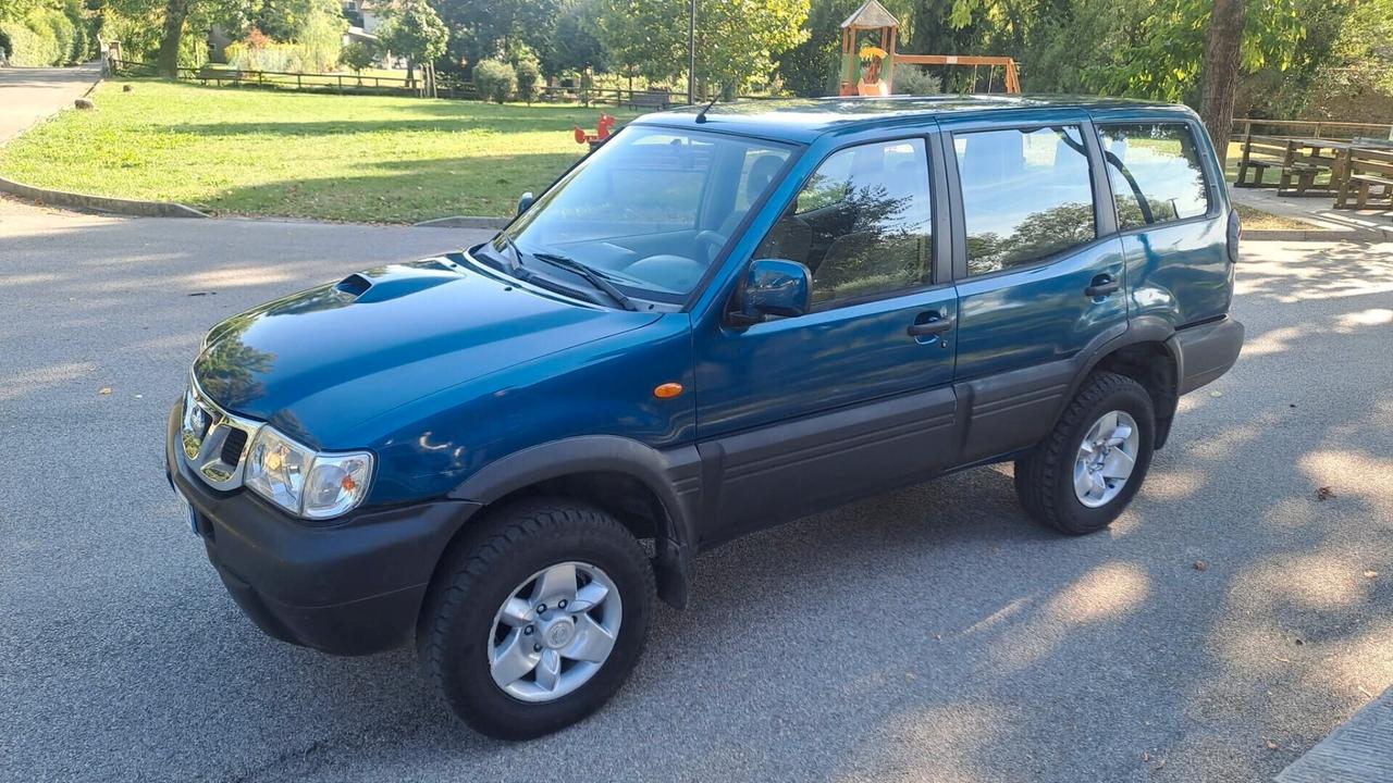 Nissan Terrano II 3.0 DiT 7 Posti 4x4