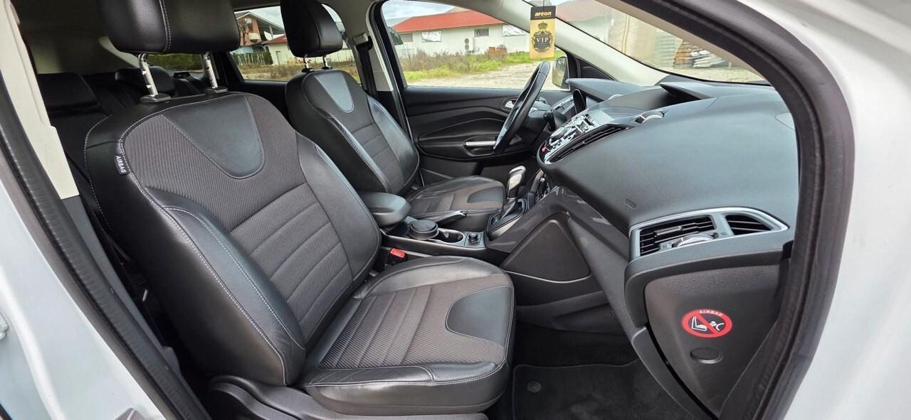 Ford Kuga 2.0 TDCI 180 CV S&S 4WD Powershift Titanium X