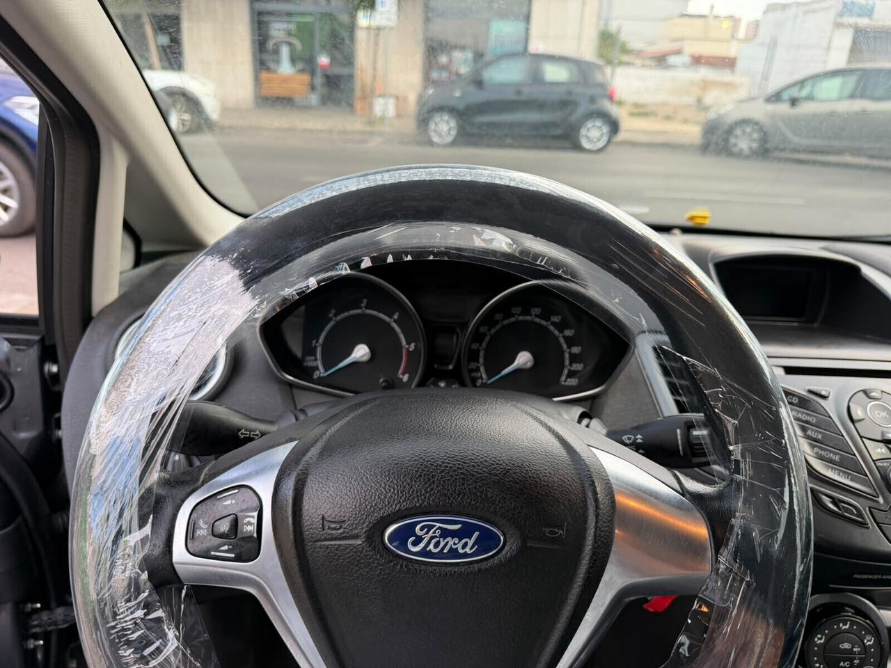 Ford Fiesta 1.5 TDCi 75CV 5 porte Business