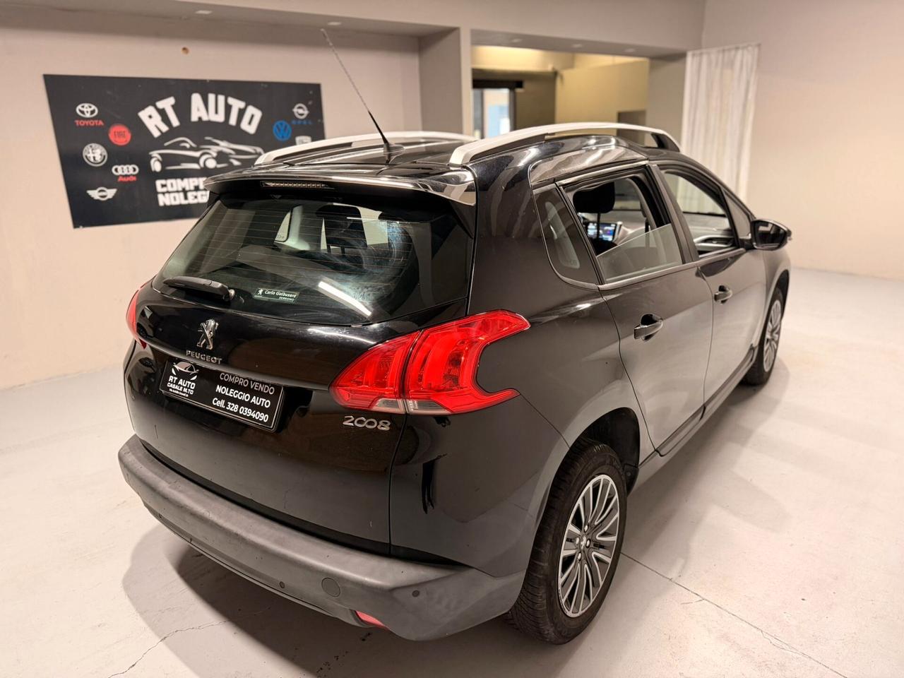 Peugeot 2008 1.2 VTi 82CV Allure