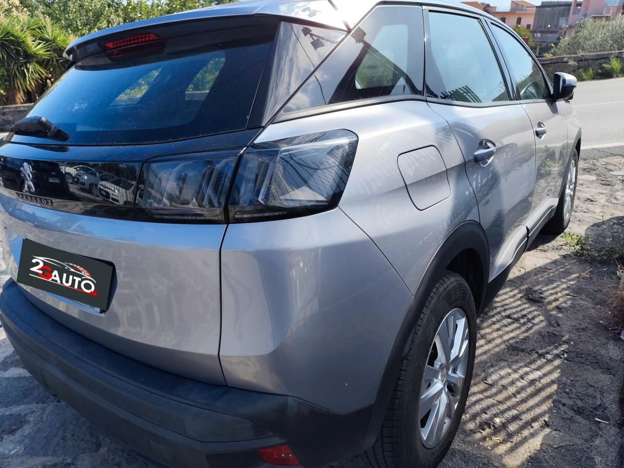 Peugeot 3008 BlueHDi 130 S&S EAT8 Business