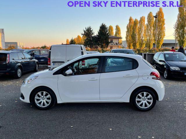 PEUGEOT 208 PureTech 82 Premium NAVI PDC EURO6
