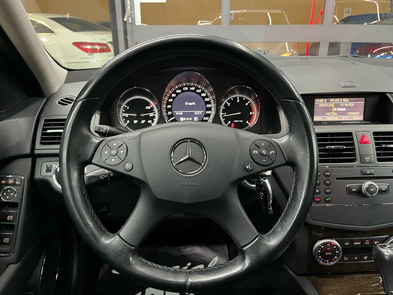 Mercedes-benz C 200 CDI BlueEFFICIENCY Elegance